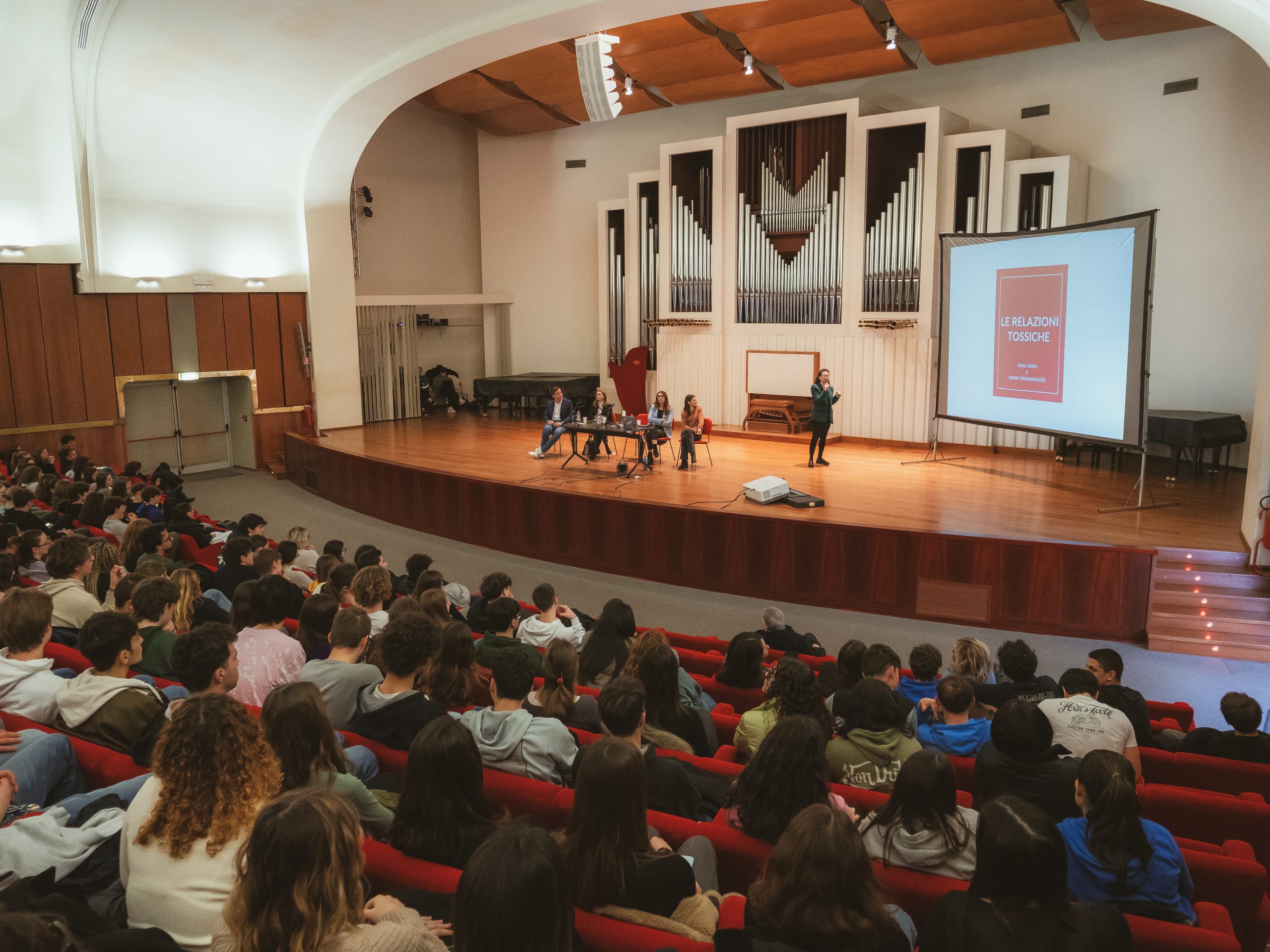 L'ORA DELLA PSICOLOGIA